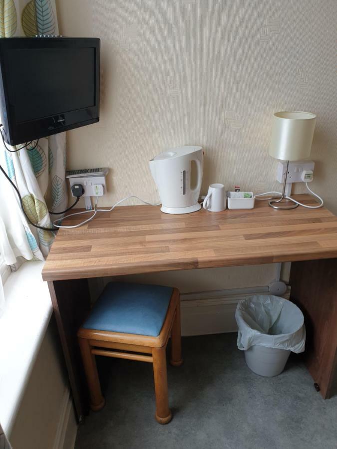 Foxhall Village Guest House Blackpool Exterior photo
